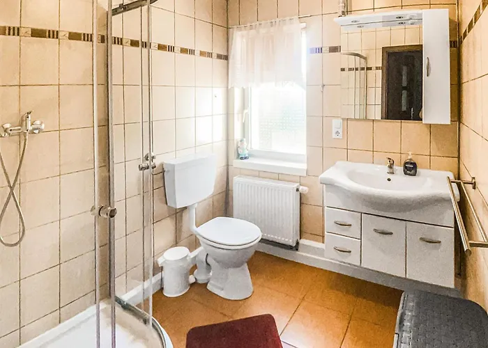 بيت للعطل Doppelhaushaelfte