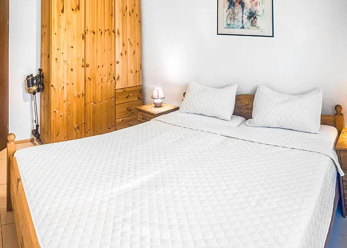 Doppelhaushaelfte بيت للعطل *